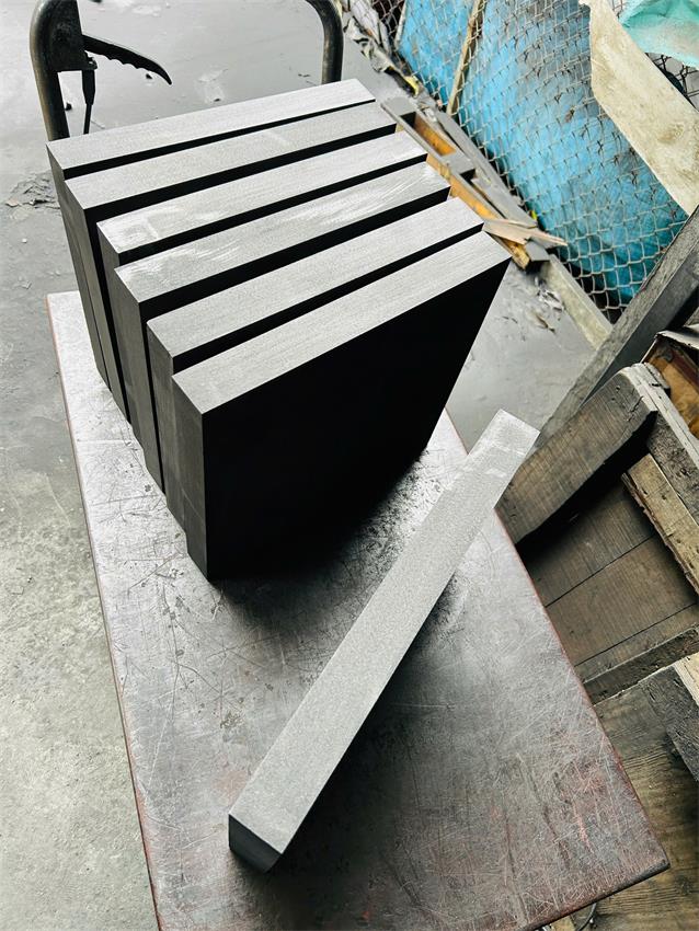 Giá bán: 100,000, Điện thoại: 0982209282, quanglan77.ant@gmail.com